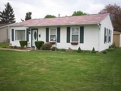 Pre-foreclosure in  EDGEWOOD DR Newark, OH 43055