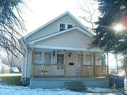 Pre-foreclosure Listing in W ALEXIS RD TOLEDO, OH 43613