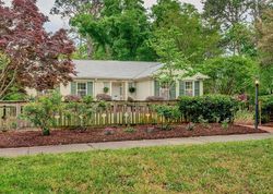 Pre-foreclosure in  COUNTRY CLUB RD Wilmington, NC 28403