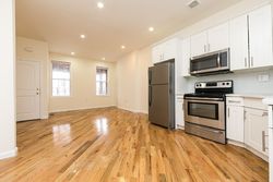 Pre-foreclosure in  CORTELYOU RD Brooklyn, NY 11226