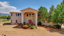 Pre-foreclosure in  MODESTO AVE NE Albuquerque, NM 87122