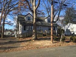 Pre-foreclosure in  LOUISIANA AVE Trenton, NJ 08638