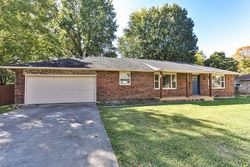 Pre-foreclosure Listing in E LOCUST ST BOLIVAR, MO 65613