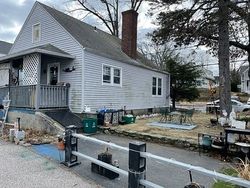 Pre-foreclosure in  LAKE AVE Worcester, MA 01604