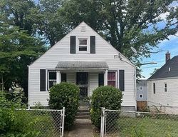 Pre-foreclosure in  BYERS ST Capitol Heights, MD 20743