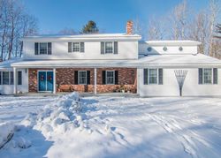 Pre-foreclosure in  UPPER OAK POINT RD Winterport, ME 04496