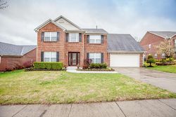 Pre-foreclosure in  SUMMERFIELD DR Lexington, KY 40511