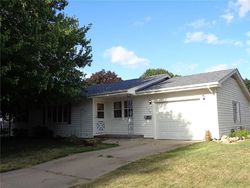 Pre-foreclosure in  E 20TH ST N Newton, IA 50208