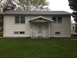 Pre-foreclosure in  15TH ST Dallas Center, IA 50063