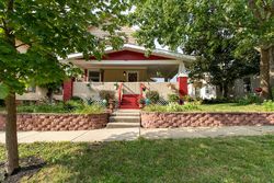 Pre-foreclosure in  E MARKET ST Bloomington, IL 61701