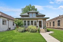 Pre-foreclosure in  HOME AVE Berwyn, IL 60402