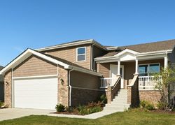 Pre-foreclosure in  SIEGEL DR Crest Hill, IL 60403