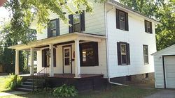 Pre-foreclosure in  8TH AVE Mendota, IL 61342