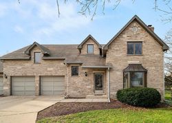 Pre-foreclosure in  GLENMORE CT Elgin, IL 60124