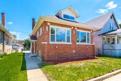 Pre-foreclosure in  S MORGAN ST Chicago, IL 60620