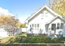 Pre-foreclosure in  18TH AVE Rock Island, IL 61201