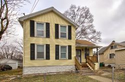 Pre-foreclosure in  EDWARD ST Joliet, IL 60436