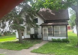 Pre-foreclosure in  9TH AVE Fulton, IL 61252