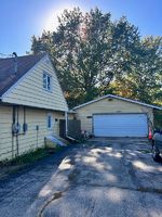 Pre-foreclosure in  GROVE ST Sterling, IL 61081