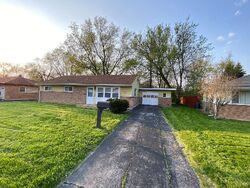 Pre-foreclosure in  NAUVOO ST Park Forest, IL 60466