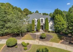 Pre-foreclosure in  GOLF VISTA CT Alpharetta, GA 30004