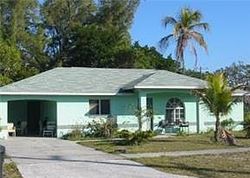 Pre-foreclosure in  LIME ST Fort Myers, FL 33916