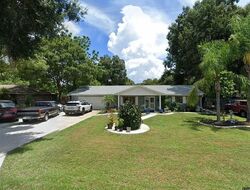 Pre-foreclosure Listing in ROSE AVE FRUITLAND PARK, FL 34731