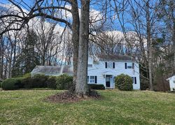 Pre-foreclosure in  MERCURY RD Newark, DE 19711