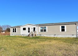 Pre-foreclosure in  FORDS CORNER RD Hartly, DE 19953