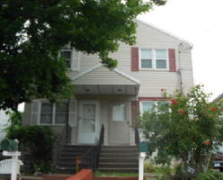 Pre-foreclosure in  COGSWELL ST Bridgeport, CT 06610