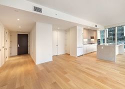 Pre-foreclosure in  FRANCISCO ST  Los Angeles, CA 90017