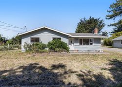 Pre-foreclosure in  BLOOMFIELD RD Petaluma, CA 94952