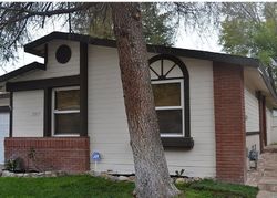 Pre-foreclosure in  QUARTZ LN Castaic, CA 91384