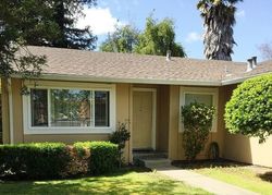 Pre-foreclosure in  GLACIER DR Martinez, CA 94553