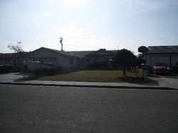 Pre-foreclosure in  GOLDRIDGE ST Selma, CA 93662