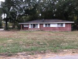 Pre-foreclosure in  PRINCETON RD Montgomery, AL 36111