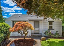 Pre-foreclosure in  S 120TH ST Seattle, WA 98178