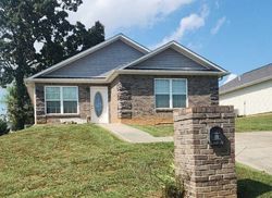 Pre-foreclosure in  HEATHER LEA DR Sevierville, TN 37876