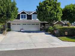 Pre-foreclosure in  PASEO PANORAMA Yorba Linda, CA 92887