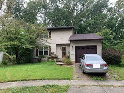 Pre-foreclosure in  BLUE FOX WAY Arnold, MD 21012