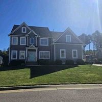 Pre-foreclosure in  AVENING PL Midlothian, VA 23112