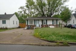 Pre-foreclosure in  POLLACK AVE Evansville, IN 47714
