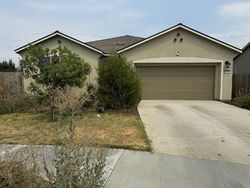 Pre-foreclosure in  S MANZANITA ST Visalia, CA 93292