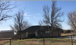 Pre-foreclosure in  OLD AGNES RD Weatherford, TX 76088