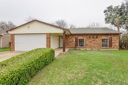 Pre-foreclosure in  EDDIE PL Fort Worth, TX 76140