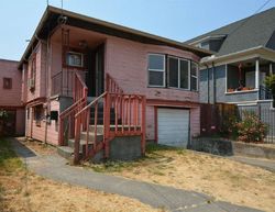 Pre-foreclosure in  E 22ND ST Oakland, CA 94601