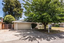 Pre-foreclosure in  SKELTON WAY Sacramento, CA 95822