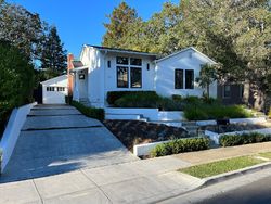 Pre-foreclosure in  MEADOWCROFT DR San Anselmo, CA 94960