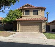 Pre-foreclosure in  W LINDA LN Chandler, AZ 85226