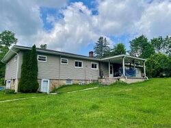  Fieldstone Ave, Summerhill PA